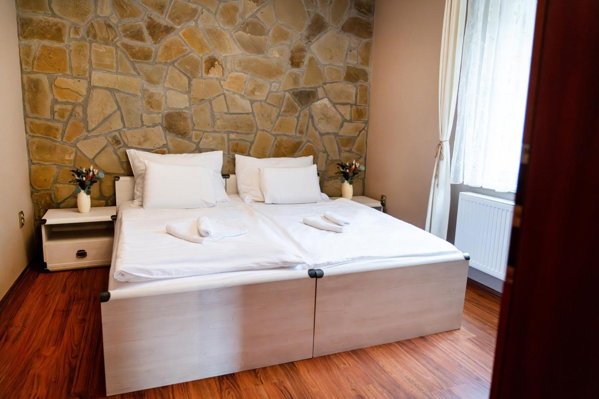 Villa Emausy Luhačovice Εξωτερικό φωτογραφία